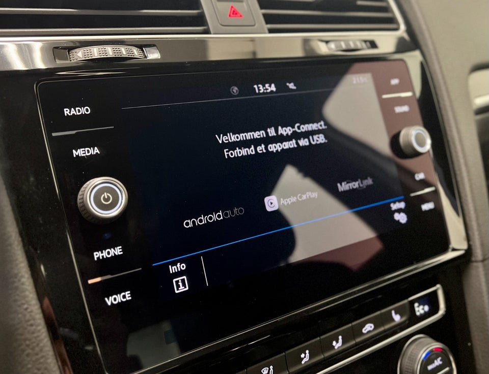 VW Golf VII 1,4 GTE DSG 5d