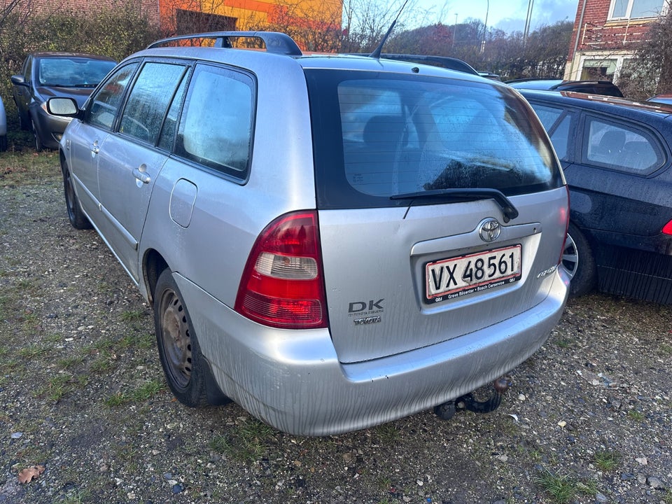 Toyota Corolla 1,6 Sol stc. 5d
