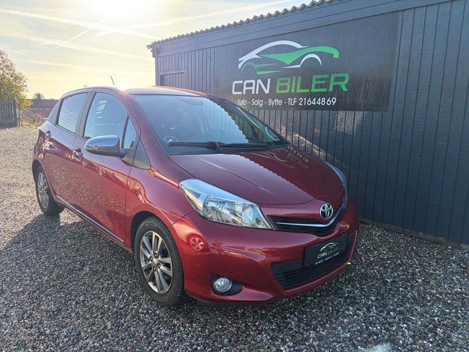 Toyota Yaris 1,3 VVT-i T2 Style 5d