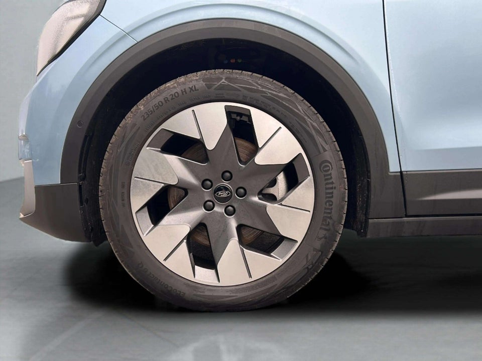 Ford Explorer 84 Premium Extended Range AWD 5d