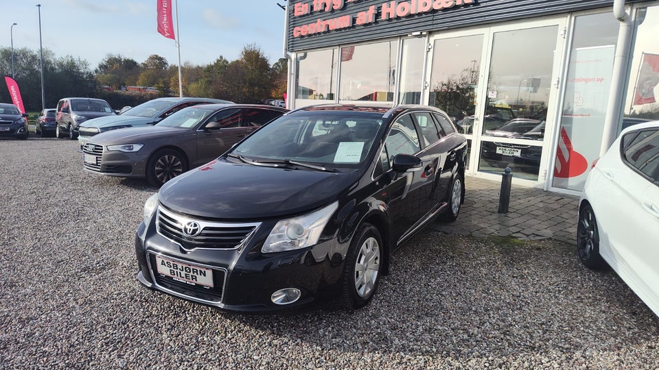 Toyota Avensis 1,8 VVT-i T2 Business stc. 5d