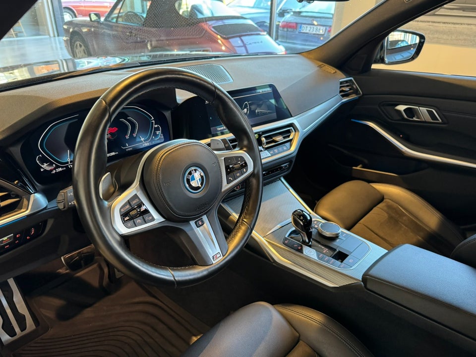 BMW 330e 2,0 Touring M-Sport aut. 5d