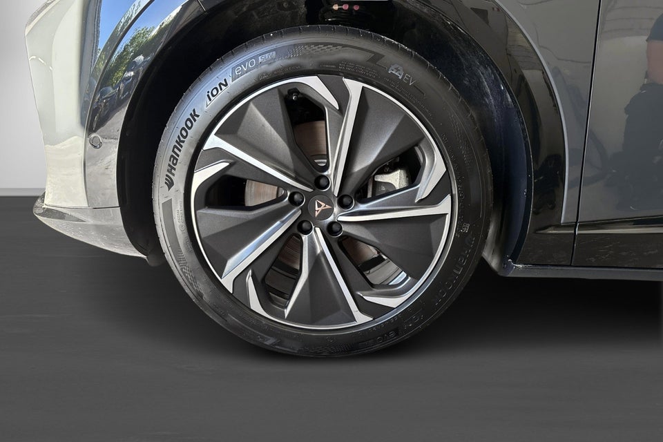 Cupra Tavascan 77 Immersive 5d