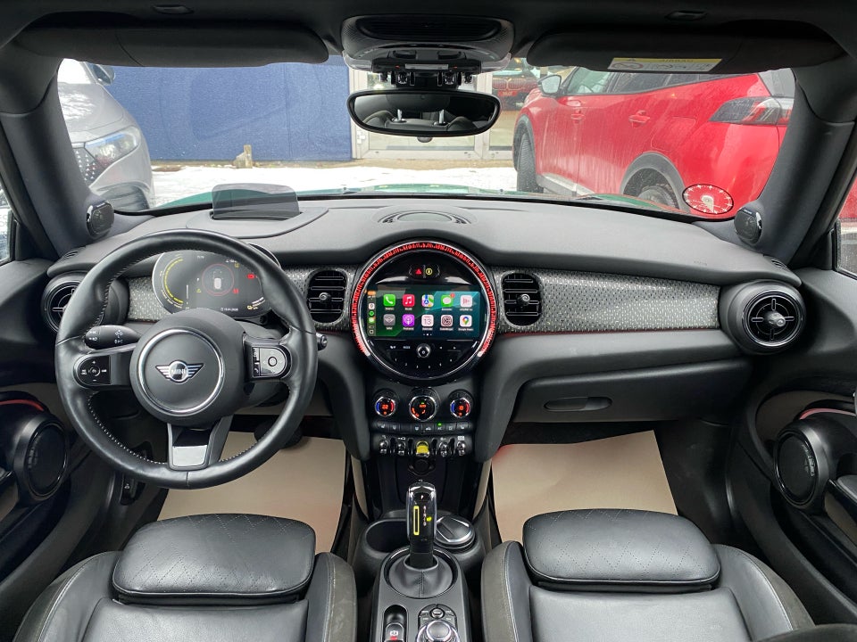 MINI Cooper SE Experience 3d