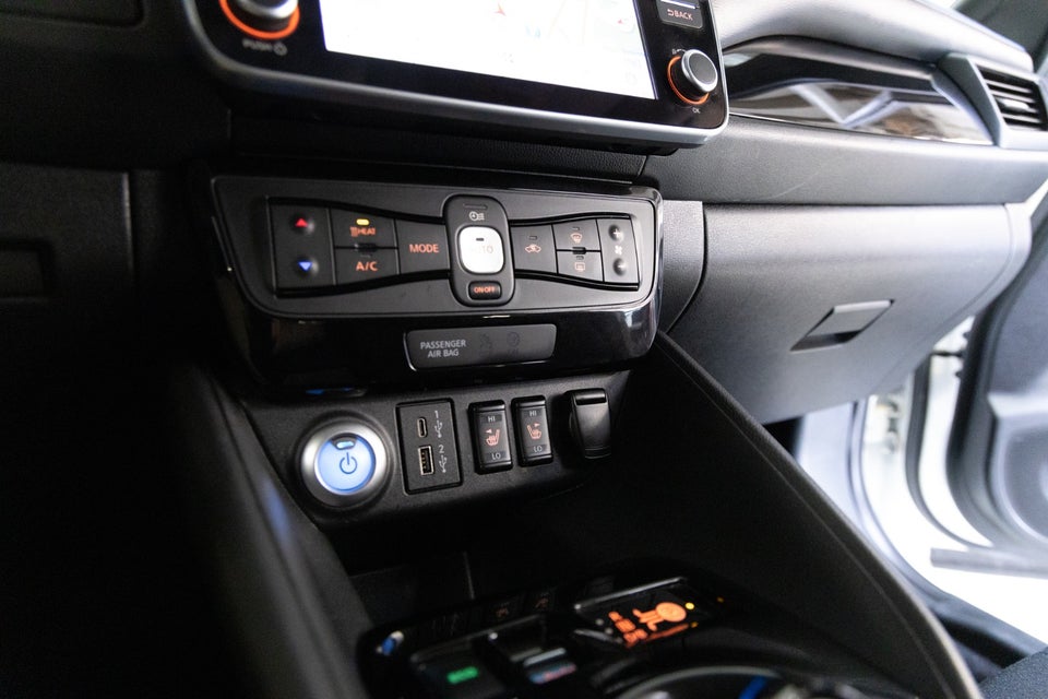 Nissan Leaf 40 N-Connecta 5d