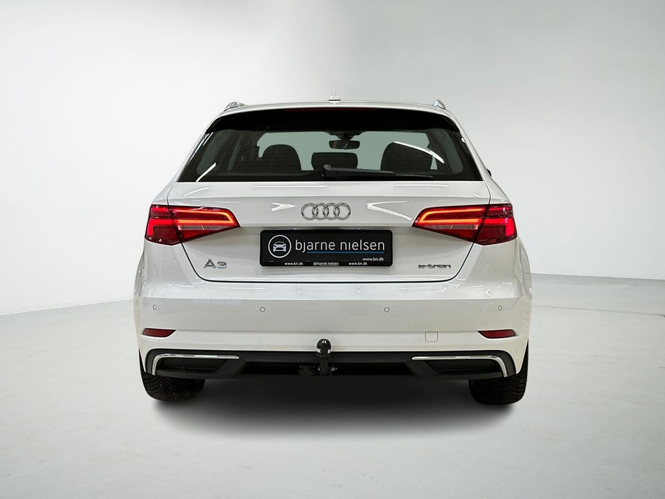 Audi A3 1,4 e-tron Sportback S-tr. 5d