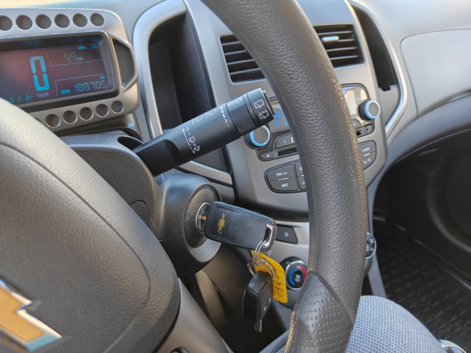 Chevrolet Aveo 1,2 LS ECO 5d