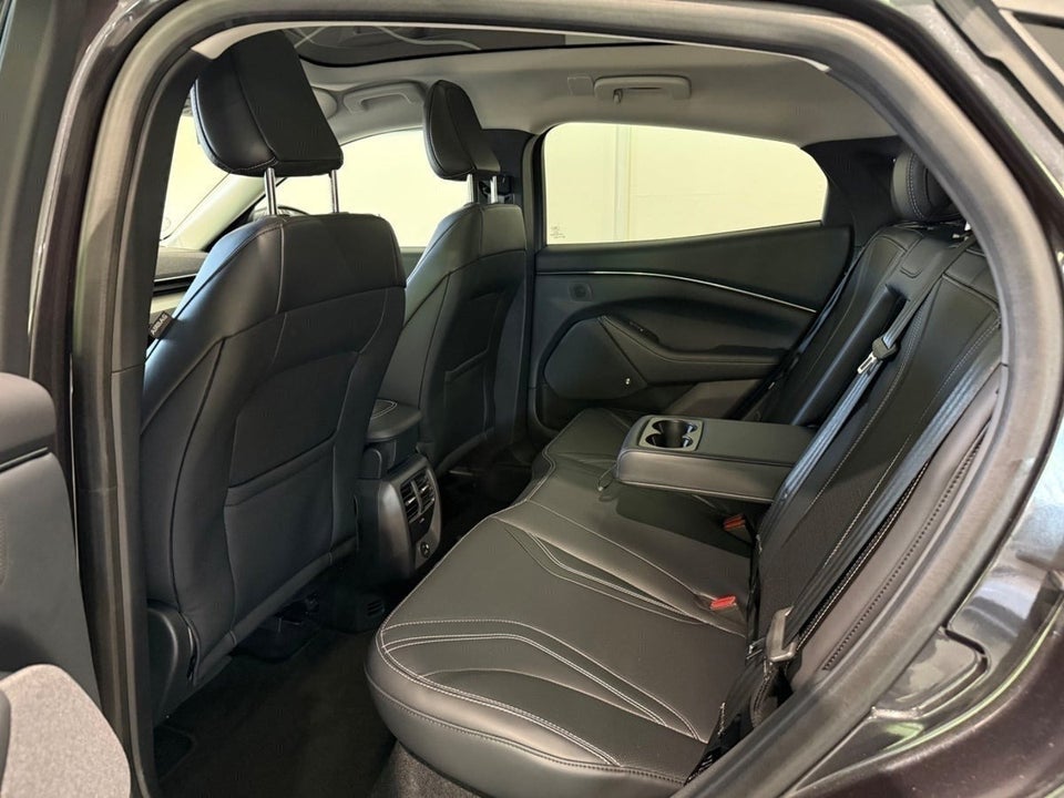 Ford Mustang Mach-E 98 Premium Extended Range 5d