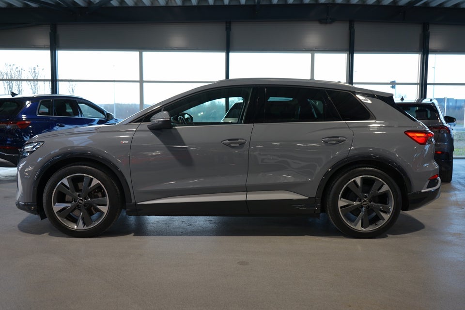 Audi Q4 e-tron 40 S-line 5d