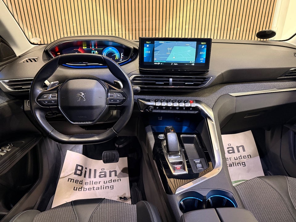 Peugeot 3008 1,6 Hybrid Allure Pack EAT8 5d