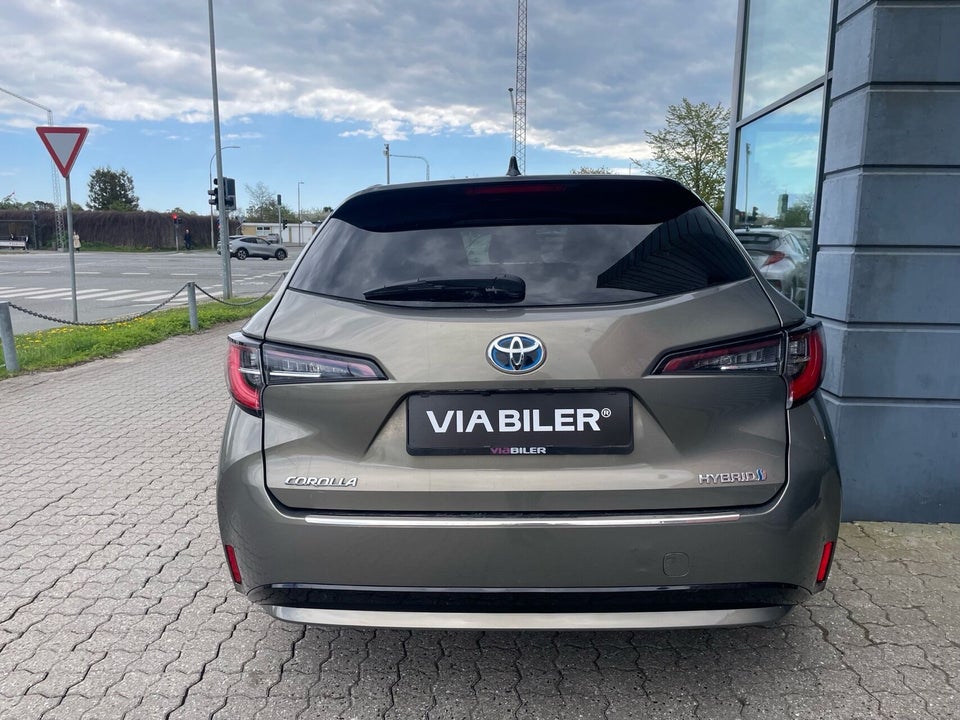 Toyota Corolla 1,8 Hybrid H3 Smart Touring Sports MDS 5d