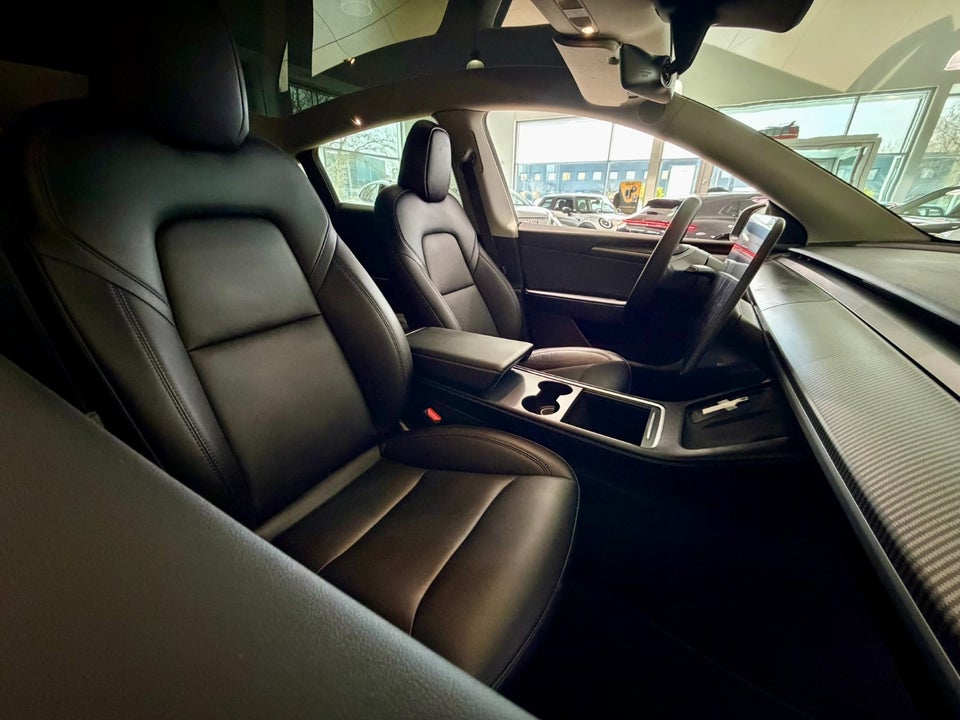 Tesla Model Y Performance AWD 5d