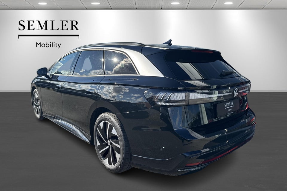 VW ID.7 77 Pro Tourer 5d