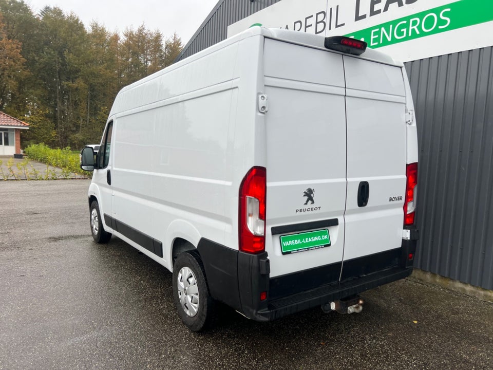 Peugeot Boxer 435 2,2 BlueHDi 165 L2H2 Premium