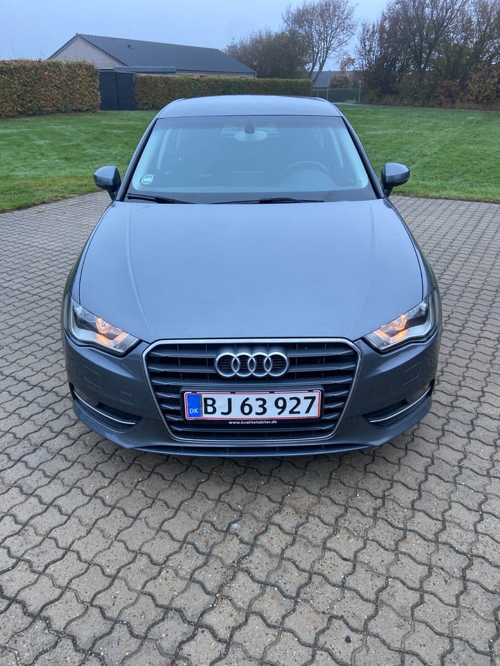 Audi A3 1,6 TDi Ambition Sportback 5d