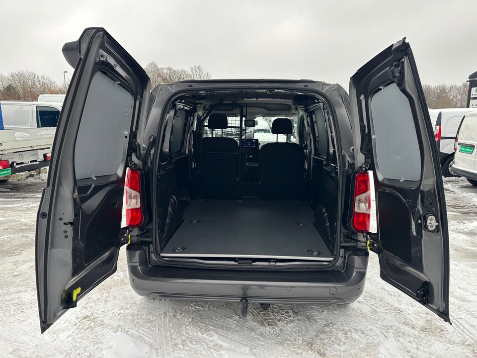 Peugeot Partner 1,5 BlueHDi 130 L1V1 Plus EAT8 Van