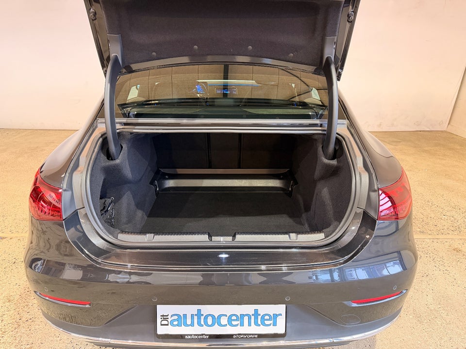 Mercedes EQE350 Electric Art 4d