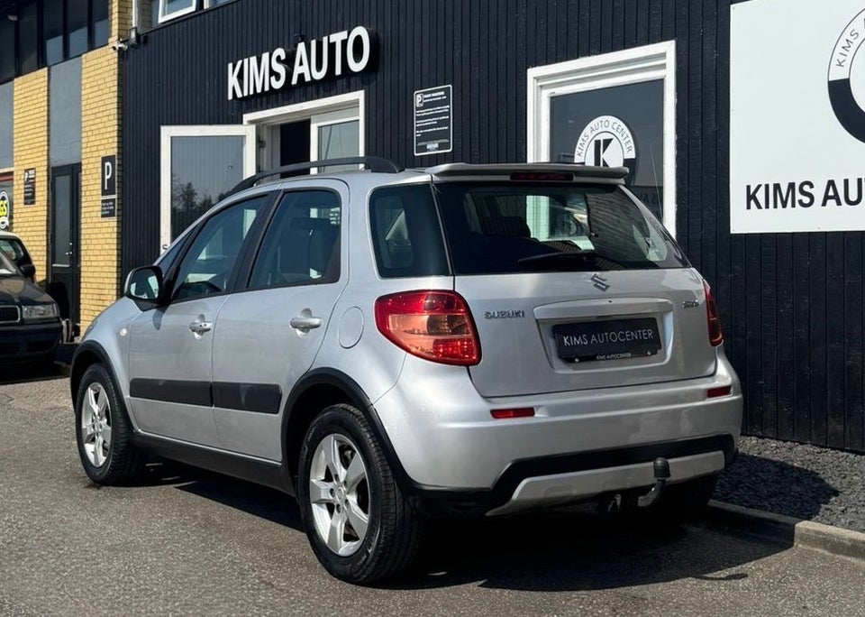 Suzuki SX4 1,6 GLS 5d