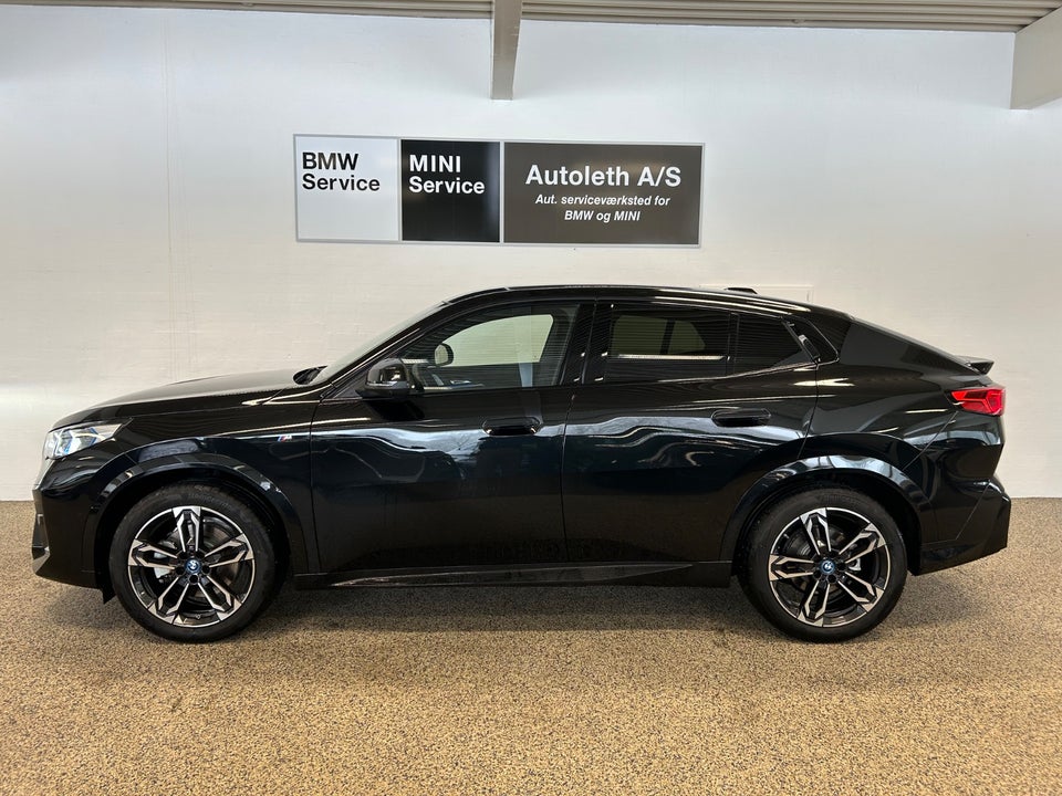 BMW iX2 xDrive30 Fully Charged 5d