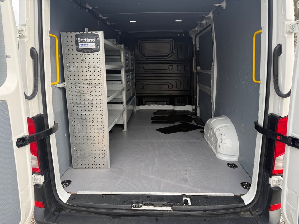 MAN TGE 2,0 2.180 Kassevogn L3H2 aut. FWD