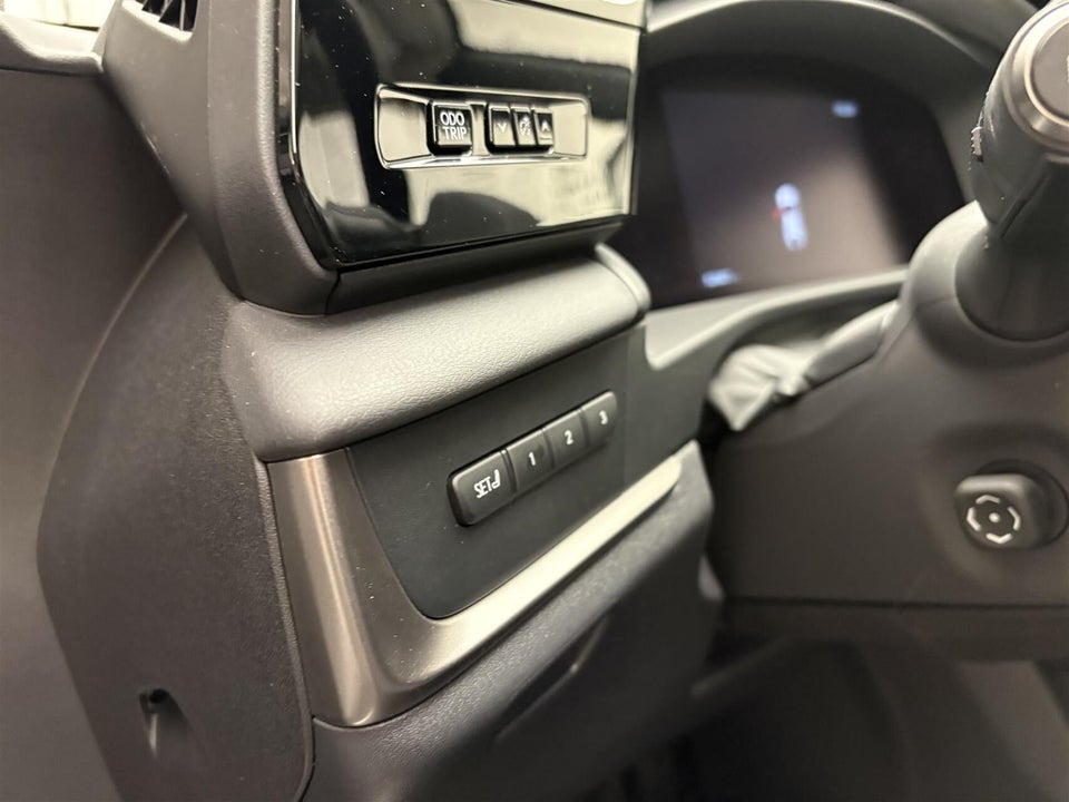 Lexus RZ300e Luxury 5d