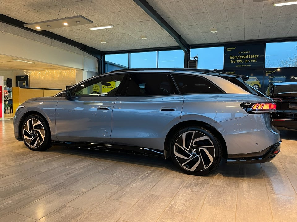 VW ID.7 77 Style Tourer 5d