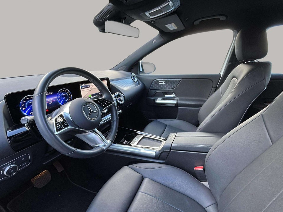 Mercedes EQA250 Progressive 5d