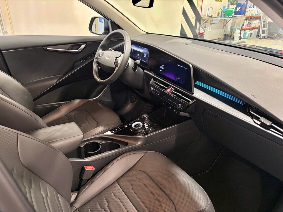 Kia Niro 64 EV Inspire 5d