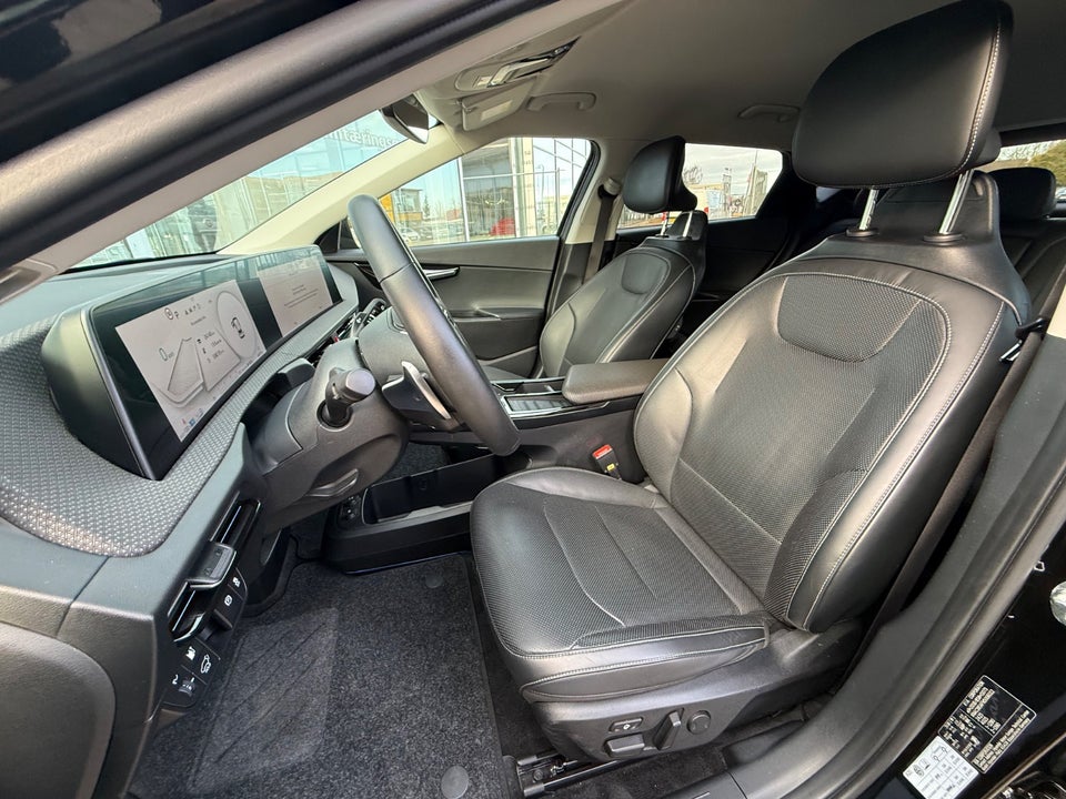 Kia EV6 77 Long Range Upgrade 5d