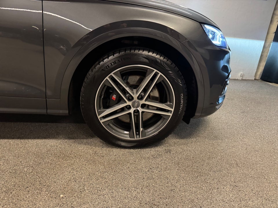 Audi SQ5 3,0 TDi quattro Tiptr. 5d
