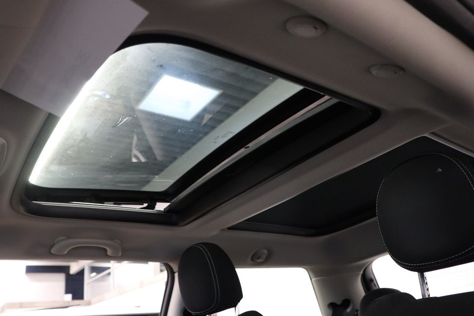 MINI Cooper SE Maximise 3d