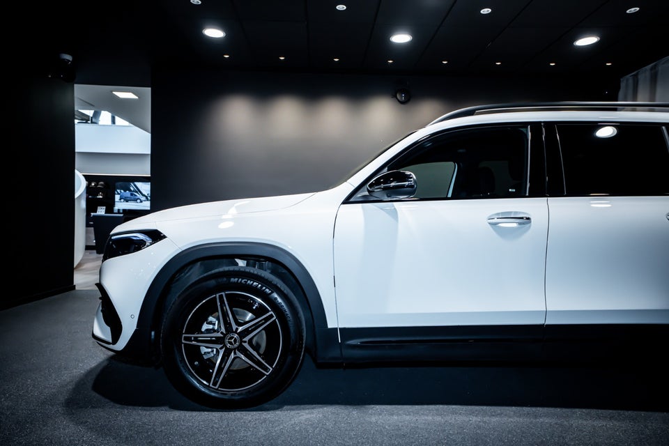 Mercedes EQB250+ AMG Premium 5d