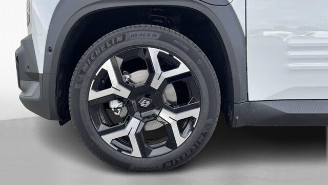 Renault 4 E-Tech 52 Techno 5d