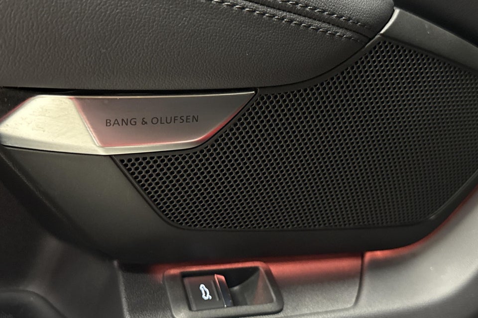 Audi e-tron GT quattro 4d