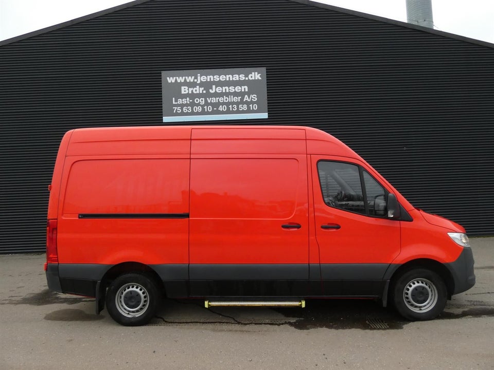 Mercedes Sprinter 317 2,0 CDi A2 Kassevogn aut. RWD