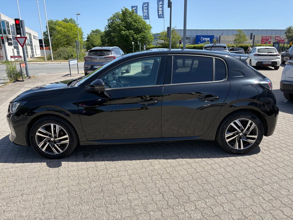 Peugeot 208 1,2 PureTech 100 Allure 5d
