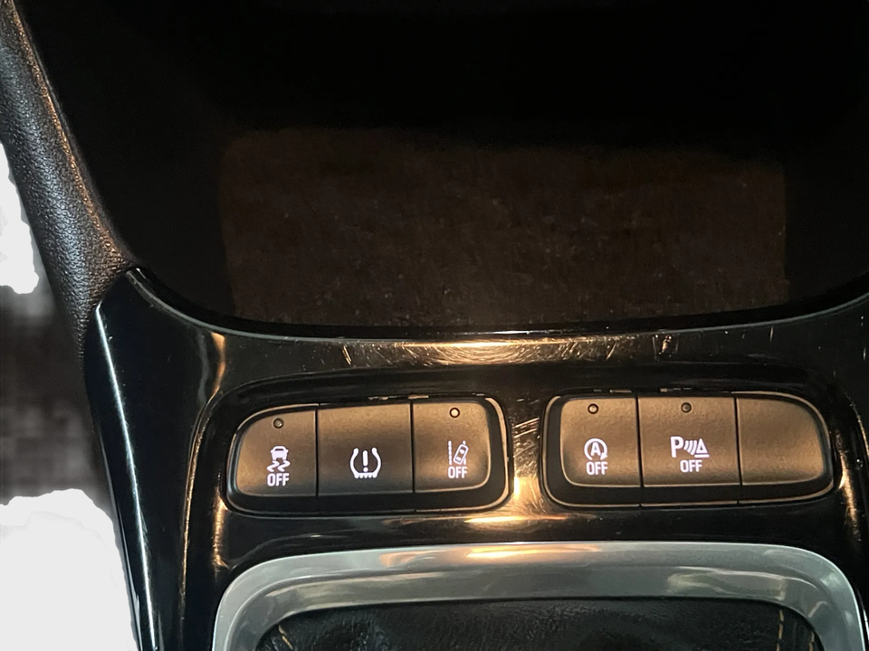 Opel Crossland X 1,2 T 110 Impress 5d