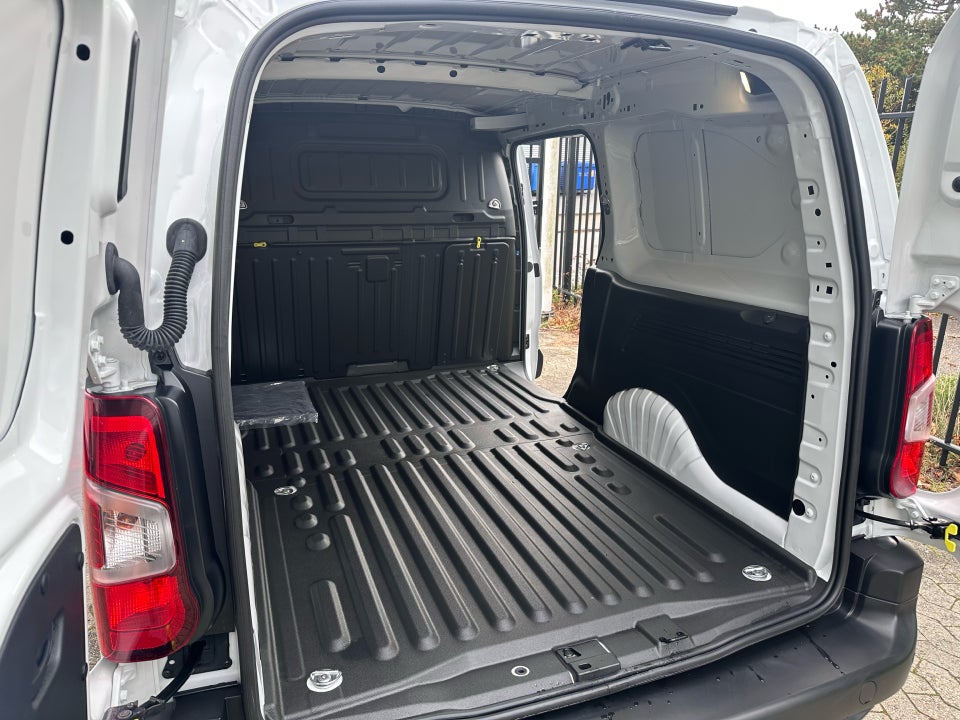 Opel Combo-e 50 Innovation L2V1