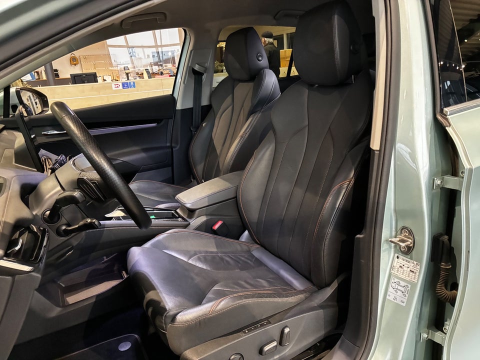 Skoda Enyaq 80 iV Suite 5d