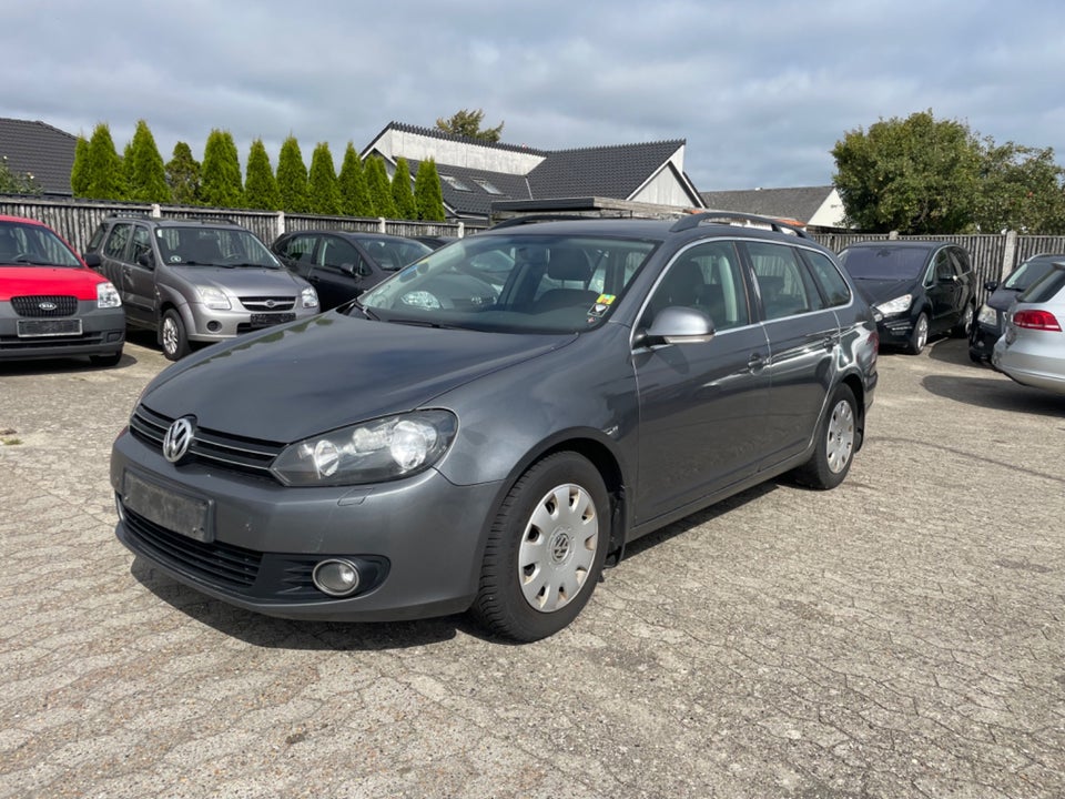 VW Golf VI 1,6 TDi 105 BlueMotion 5d