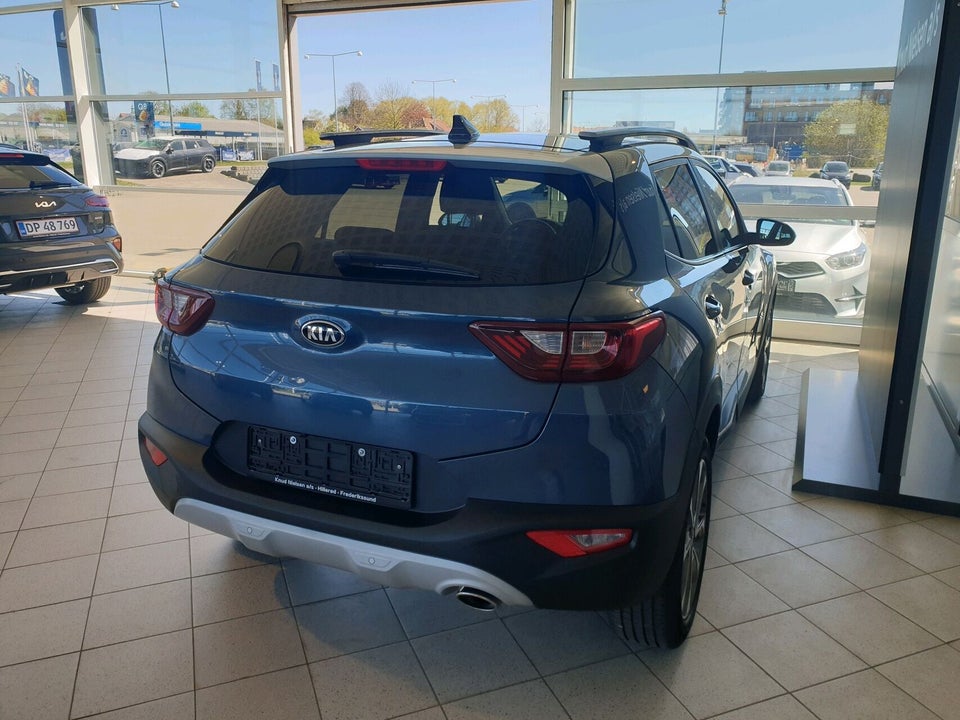 Kia Stonic 1,0 T-GDi Attraction+ 5d