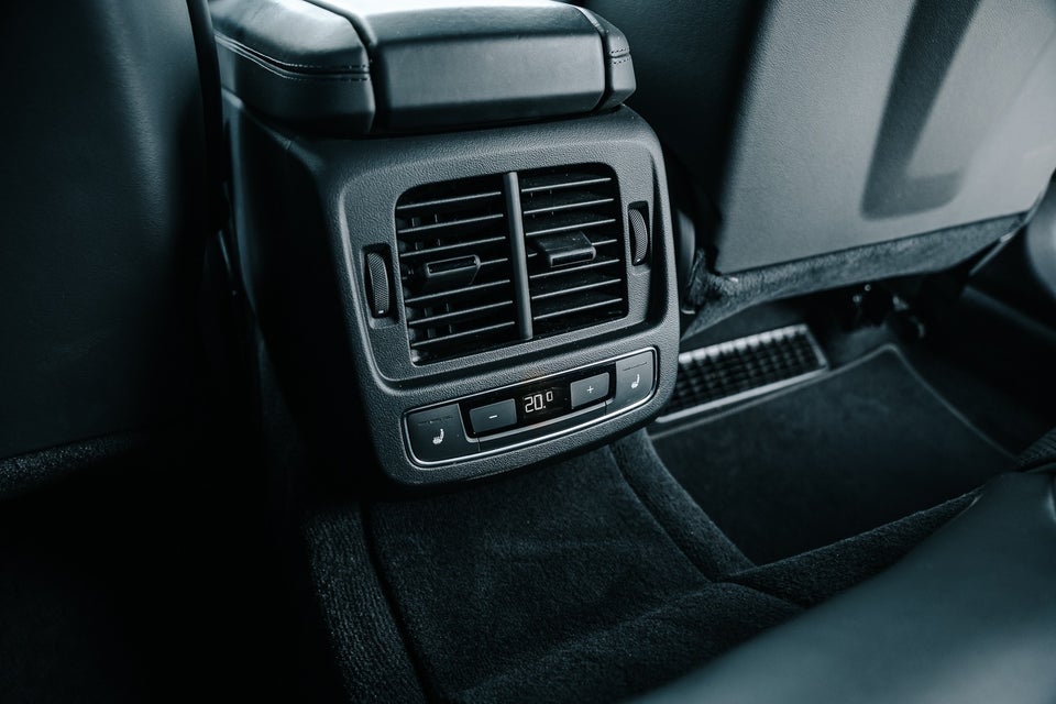 Audi RS e-tron GT quattro 4d