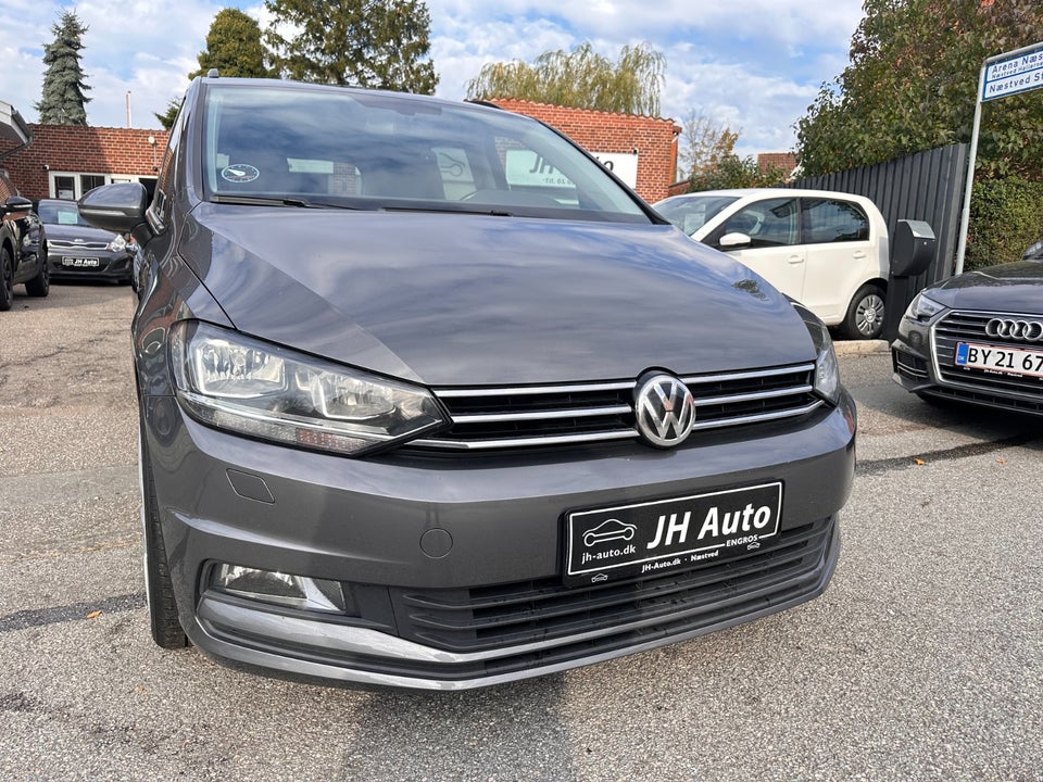 VW Touran 1,6 TDi 110 Comfortline DSG Van 5d