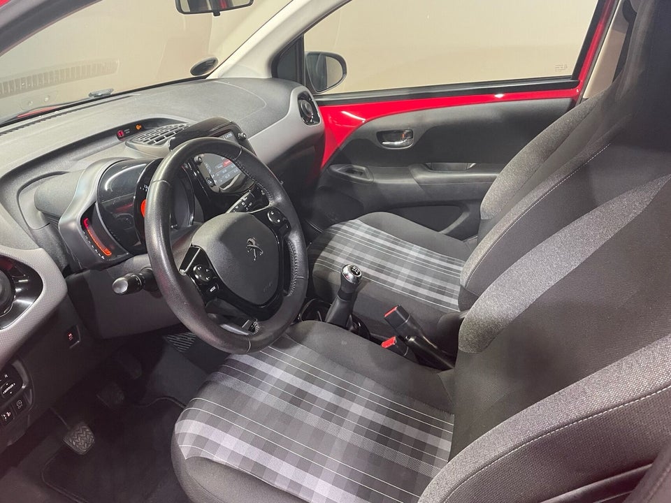 Peugeot 108 1,0 e-VTi 72 Allure+ 5d