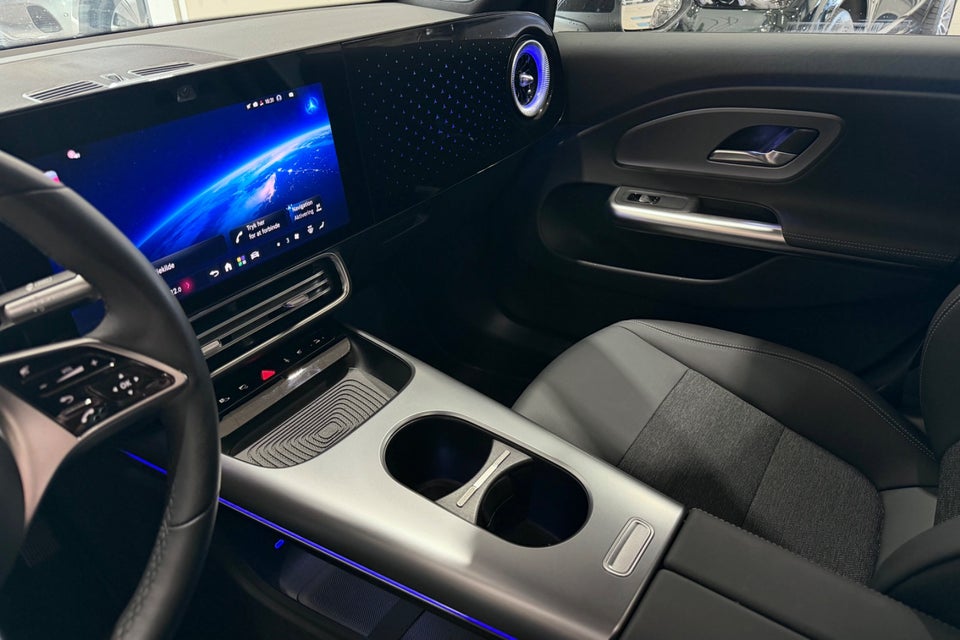 Mercedes CLA250+ EQ Progressive 4d