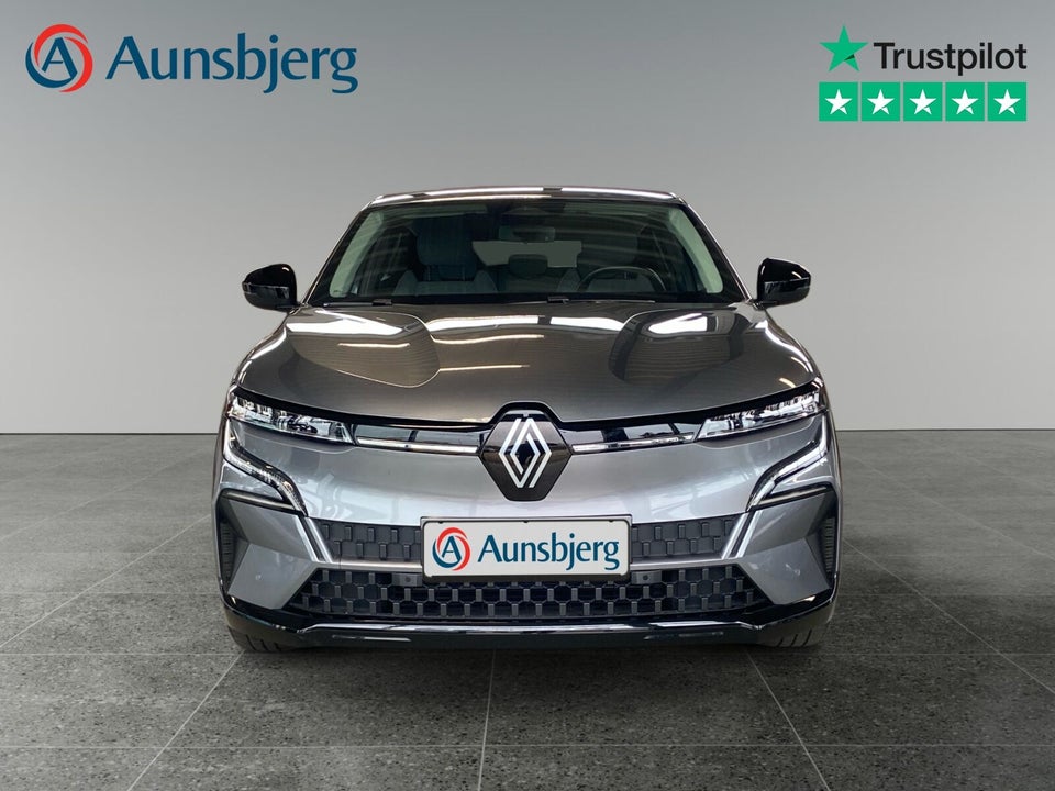 Renault Megane E-Tech 40 Equilibre 5d