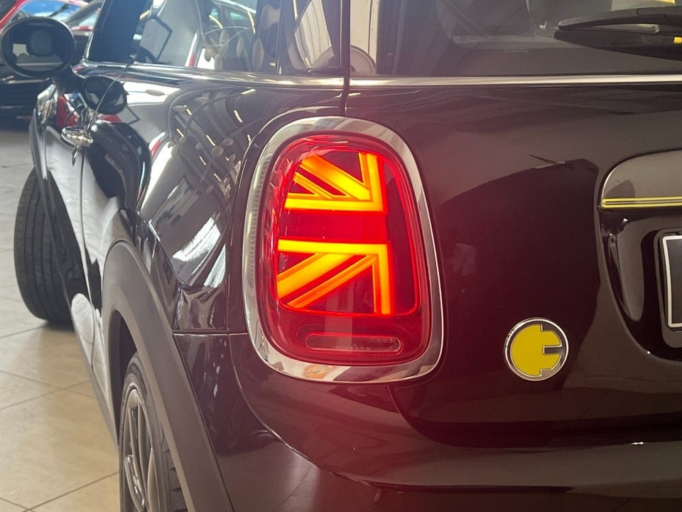 MINI Cooper SE Trim M Greenwich 3d