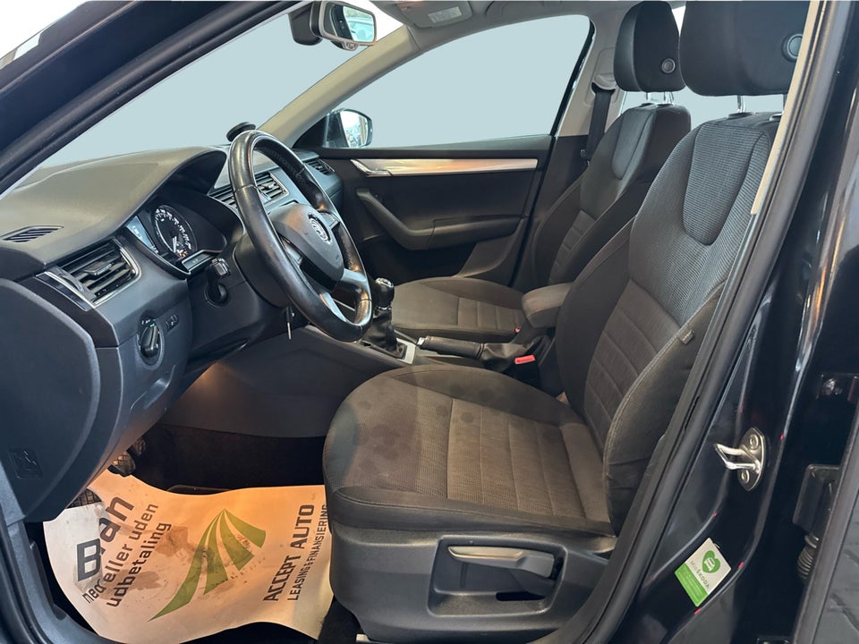 Skoda Octavia 1,4 TSi 140 Elegance 5d