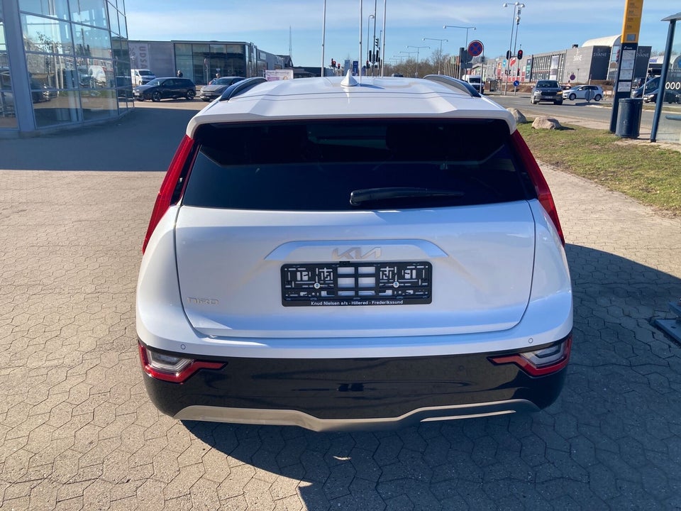 Kia Niro 64 EV Upgrade 5d