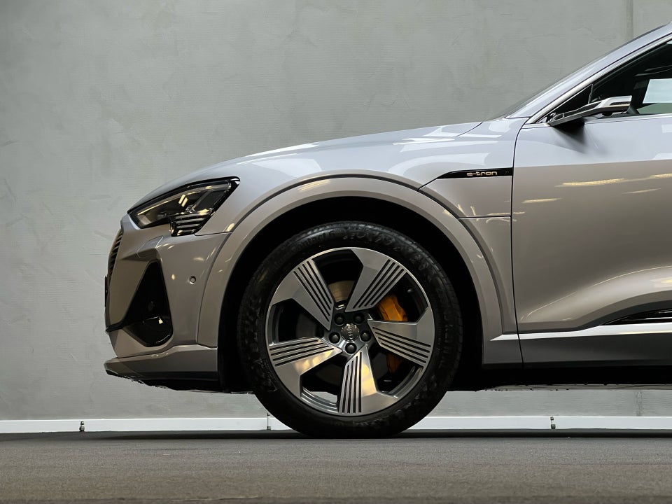 Audi e-tron 50 S-line Prestige Sportback quattro 5d